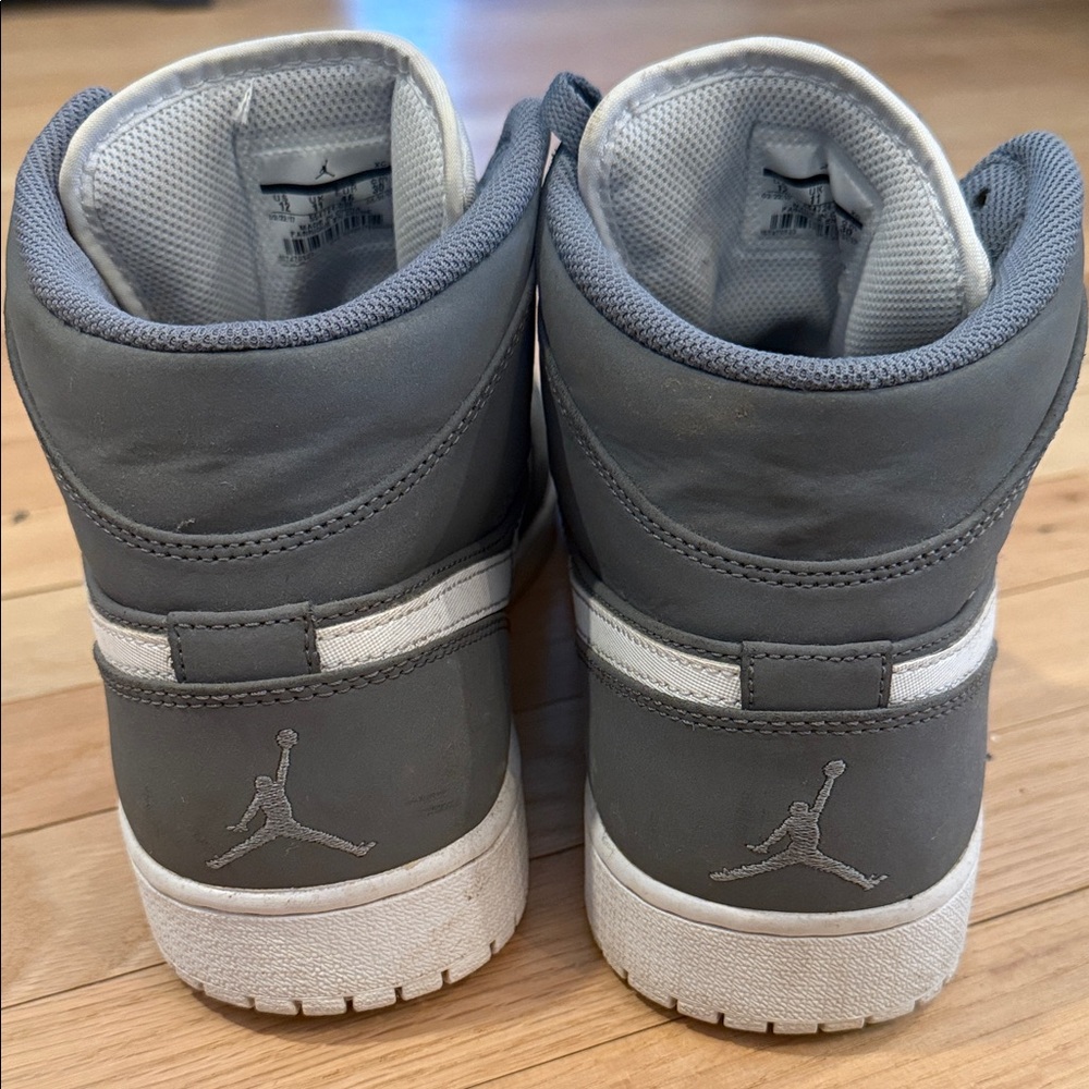 Jordan Men's Air Jordan 1 Mid "Cool Grey" sneakers Size 12 - Picture 4 of 11